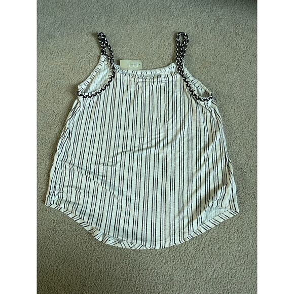 NWT Maurices small tank - Picture 2 of 3